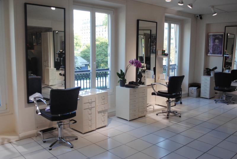 salon-coiffure-PEILLE-min_floor-home-office-property-living-room-room-781228-pxhere.com